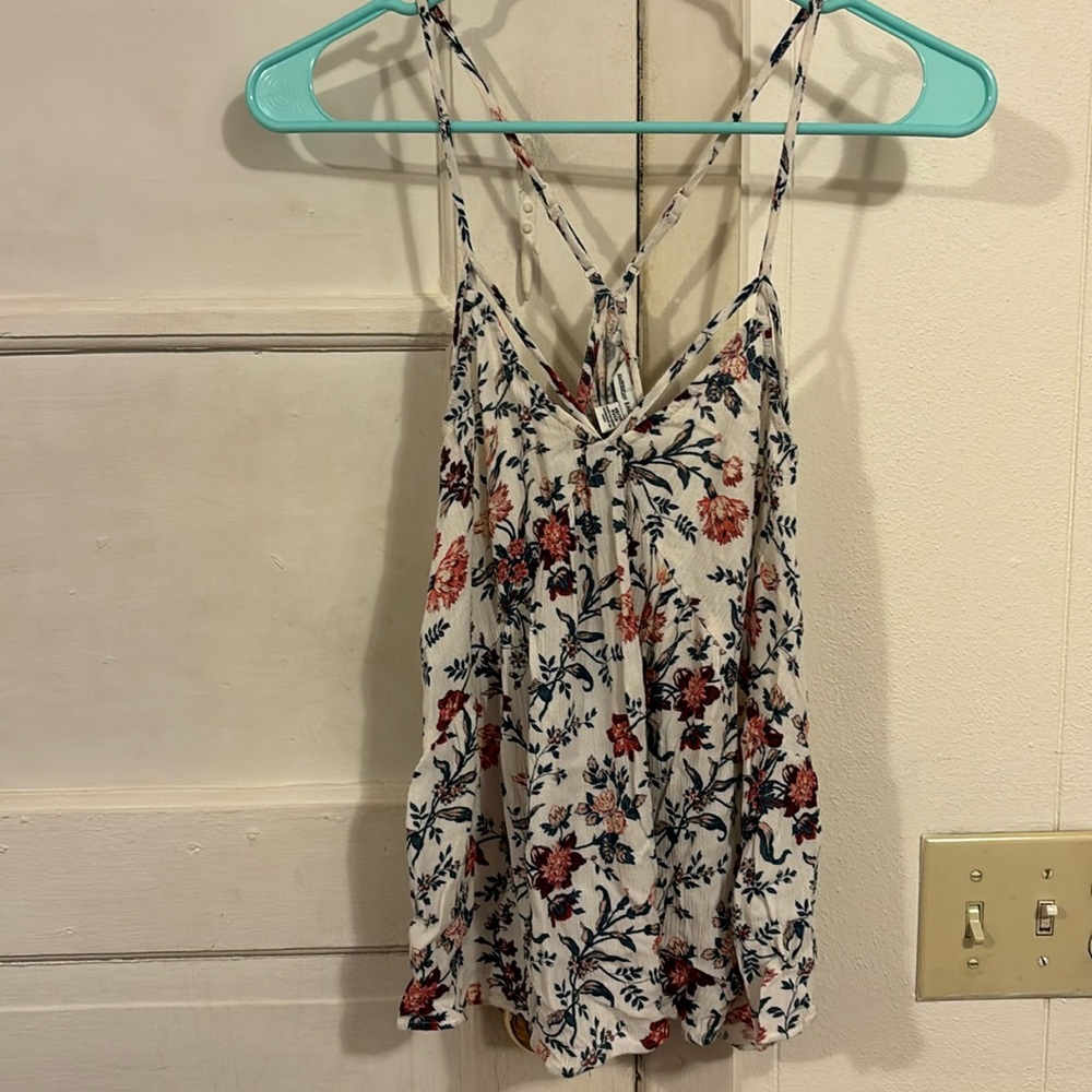 Flowy floral tank